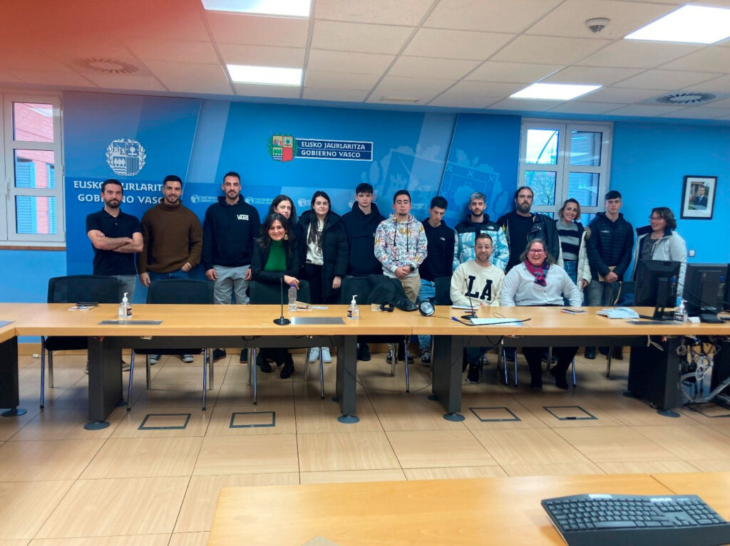 Visita del ciclo de Prevención a SOS DEIAK