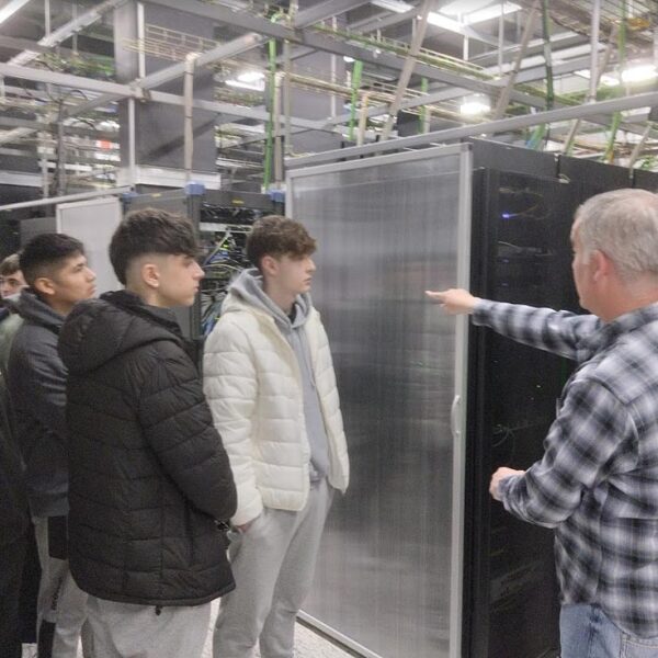 Visita a SARENET