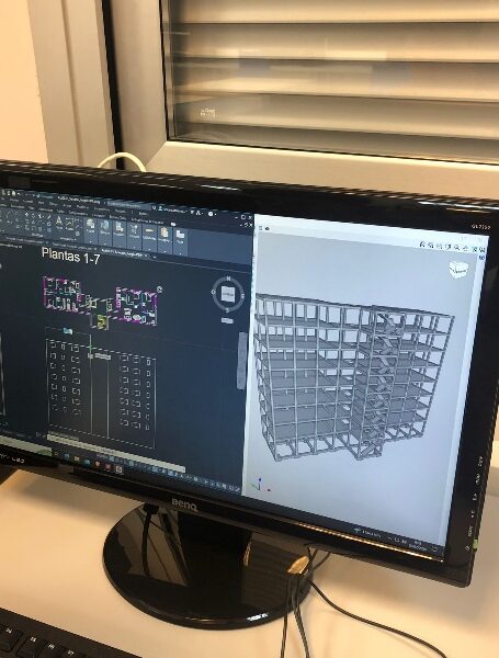 IMPLEMENTANDO NUEVOS SOFTWARES EN EL CICLO DE PROYECTOS DE EDIFICACIÓN