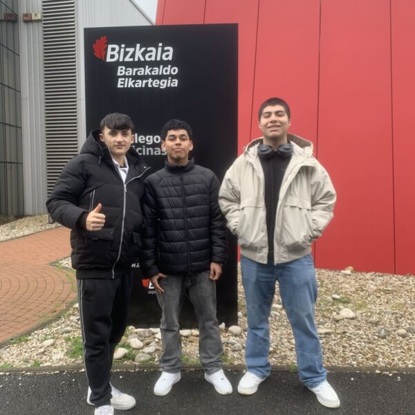 DEFENSA DE PROYECTOS FINALISTAS EN EL PROGRAMA ENPRESARI DE DEMA