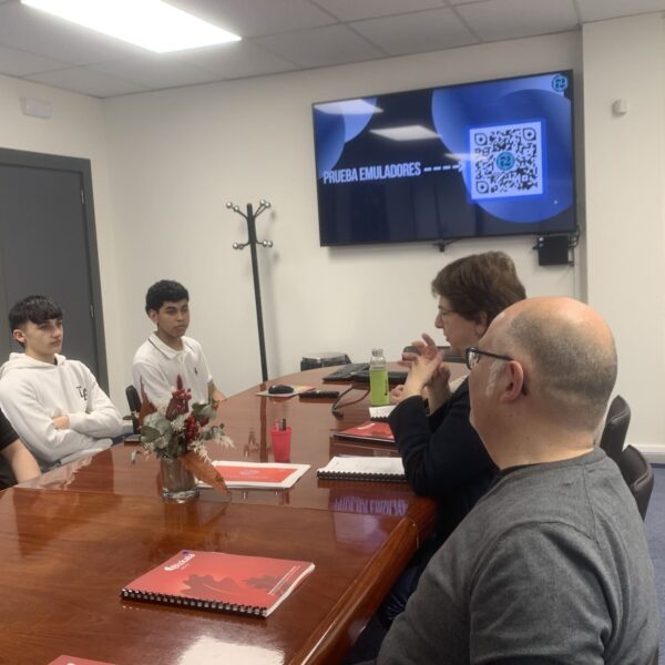 DEFENSA DE PROYECTOS FINALISTAS EN EL PROGRAMA ENPRESARI DE DEMA