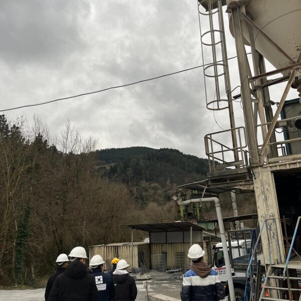 VISITA DE 2º CONSTRUCCION A LA PLANTA DE HORMIGÓN DE HORMIGONES SOPUERTA